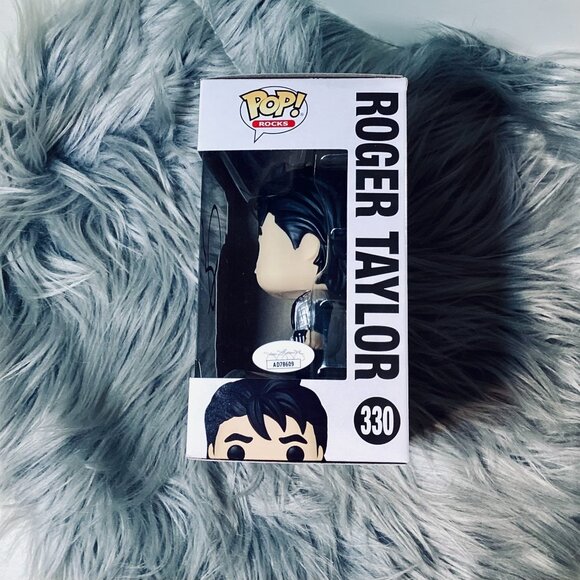 Roger Taylor Autographed Duran Duran Funko Pop! Rocks #330 JSA Certified - Picture 3 of 6